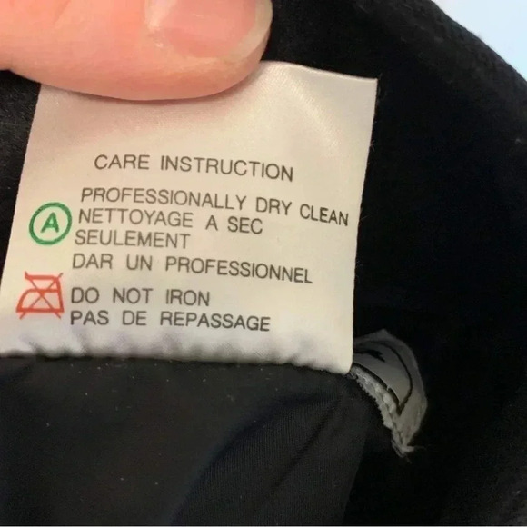 Obermeyer vintage  black stirrup in boot ski pants - Picture 9 of 9